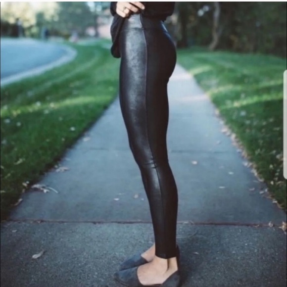 Bnwt Spanx Faux Leather Leggings Medium 